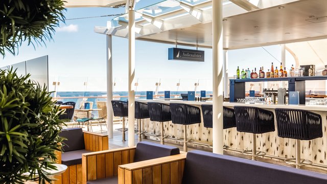 Mein Schiff 1 Bars & Lounges