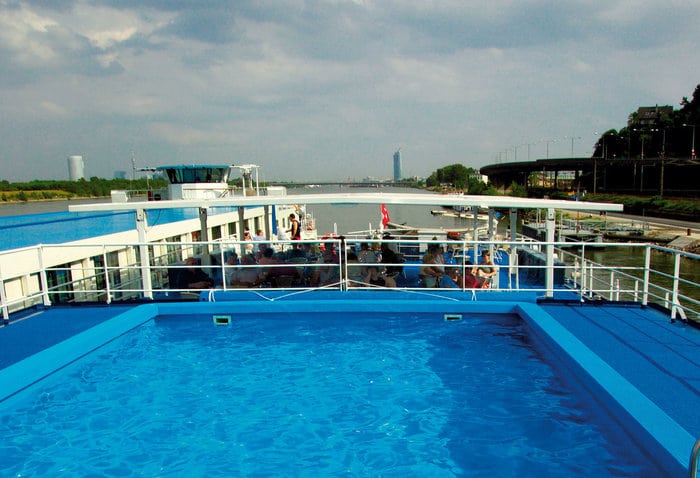 MS VistaFidelio Pool