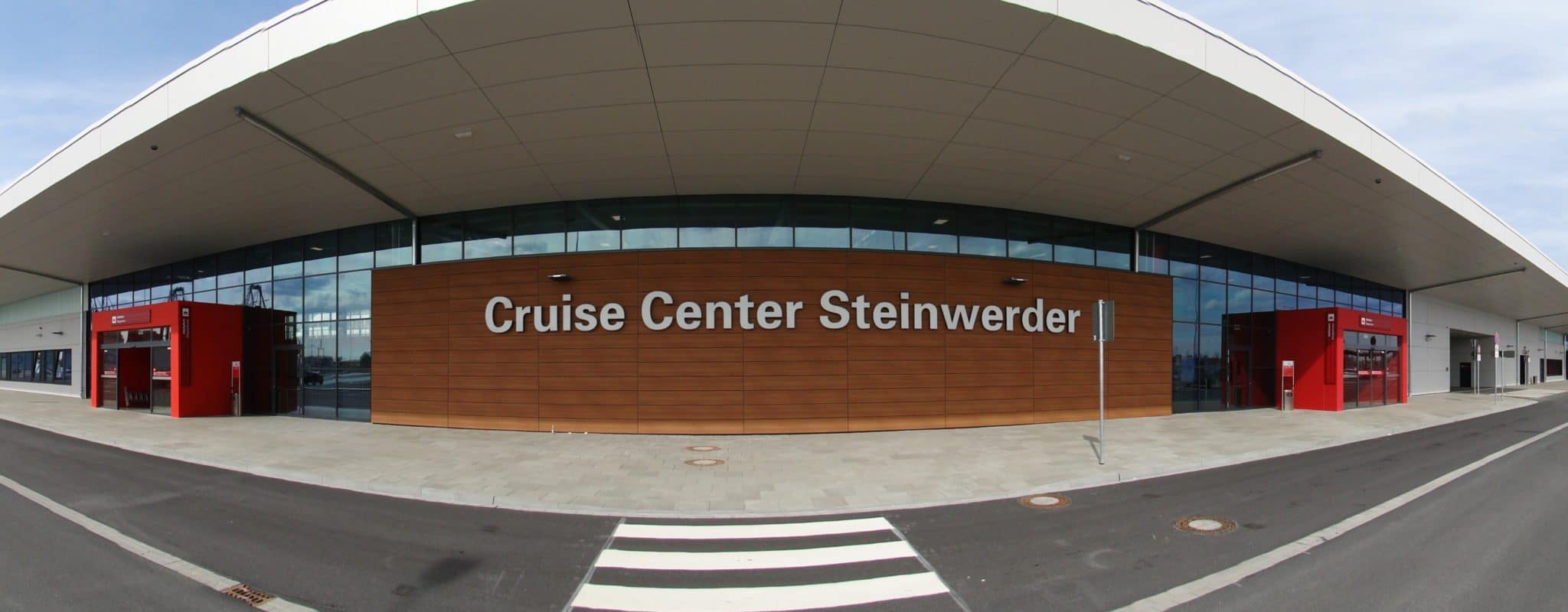 cruise center steinwerder taxi