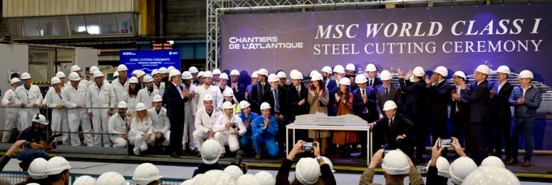 Stahlschnitt für das erste MSC World Class Schiff