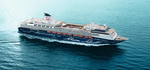 Die Mein Schiff 4 ab sofort mit Landstromanschluss – Flottenweite Umrüstung bis 2023