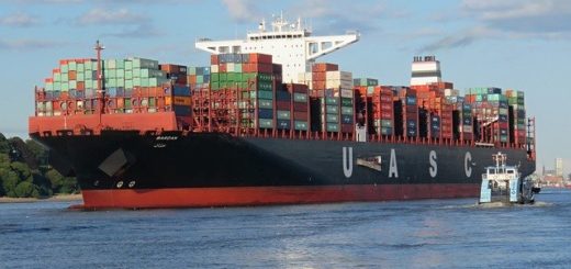 Containerschiff Ever Given blockiert Suezkanal